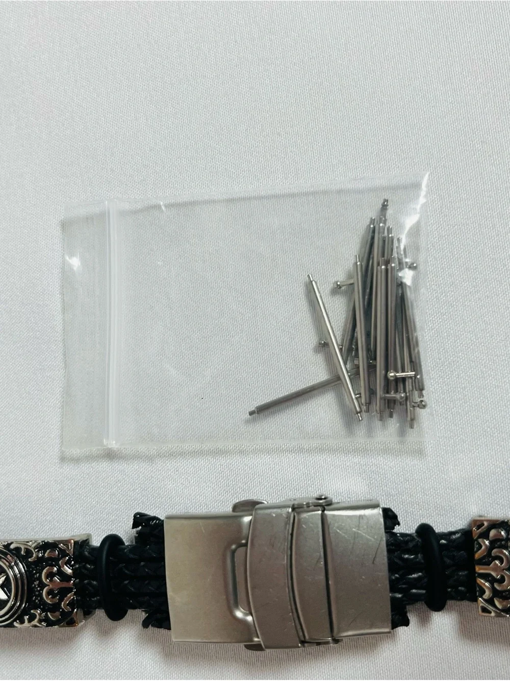 fitbit Versa 2 Rose Gold, White, Black, Pink Watch Band and Bezel Accessory Set